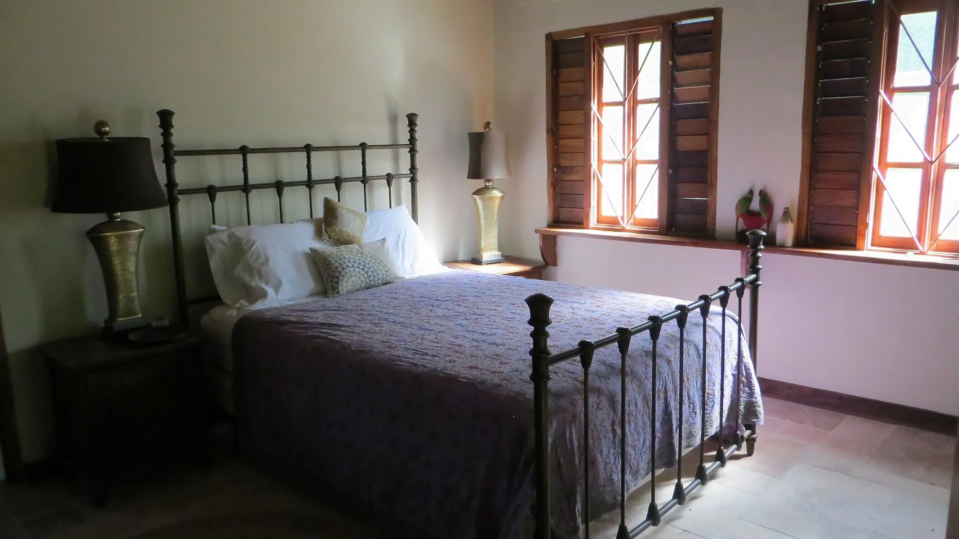 Hotel Tingalayas Retreat Negril